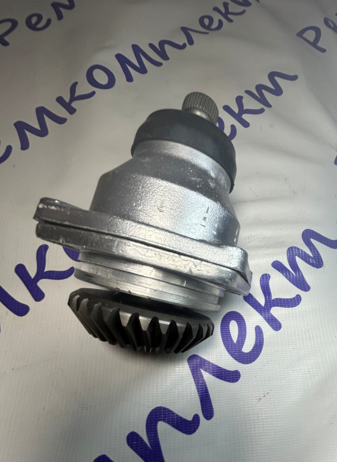 Шестерня углового редуктора ГУР в сборе