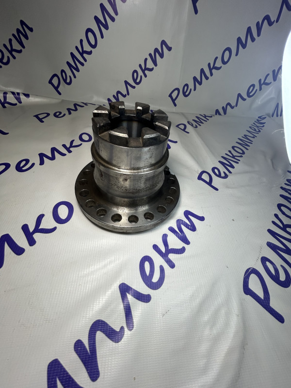 Фланец на картер дифференциала, шт